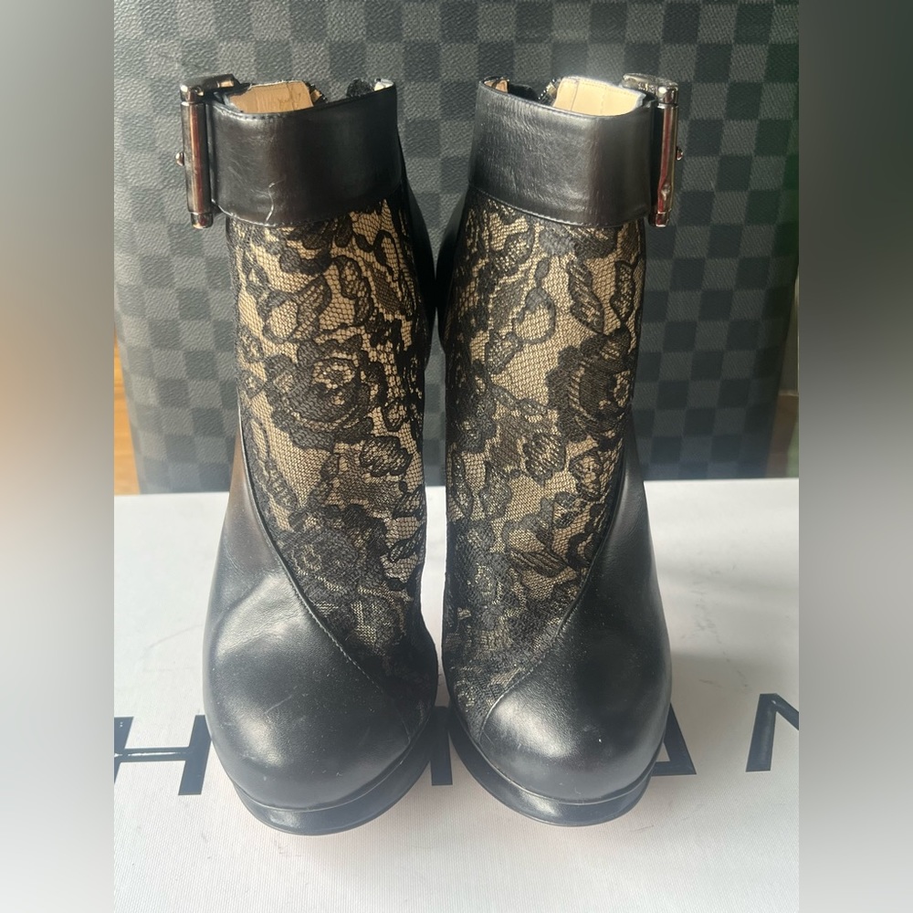 Nicholas Kirkwood booties size 37